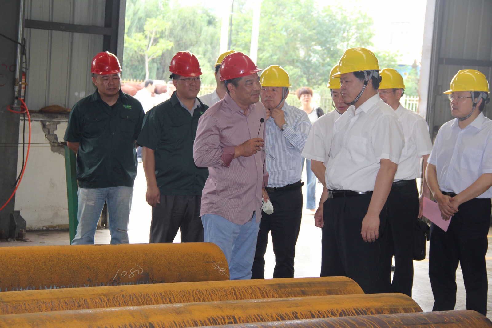 The deputy governor of Anhui Province and his delegation visited our company to inspect and guide the work