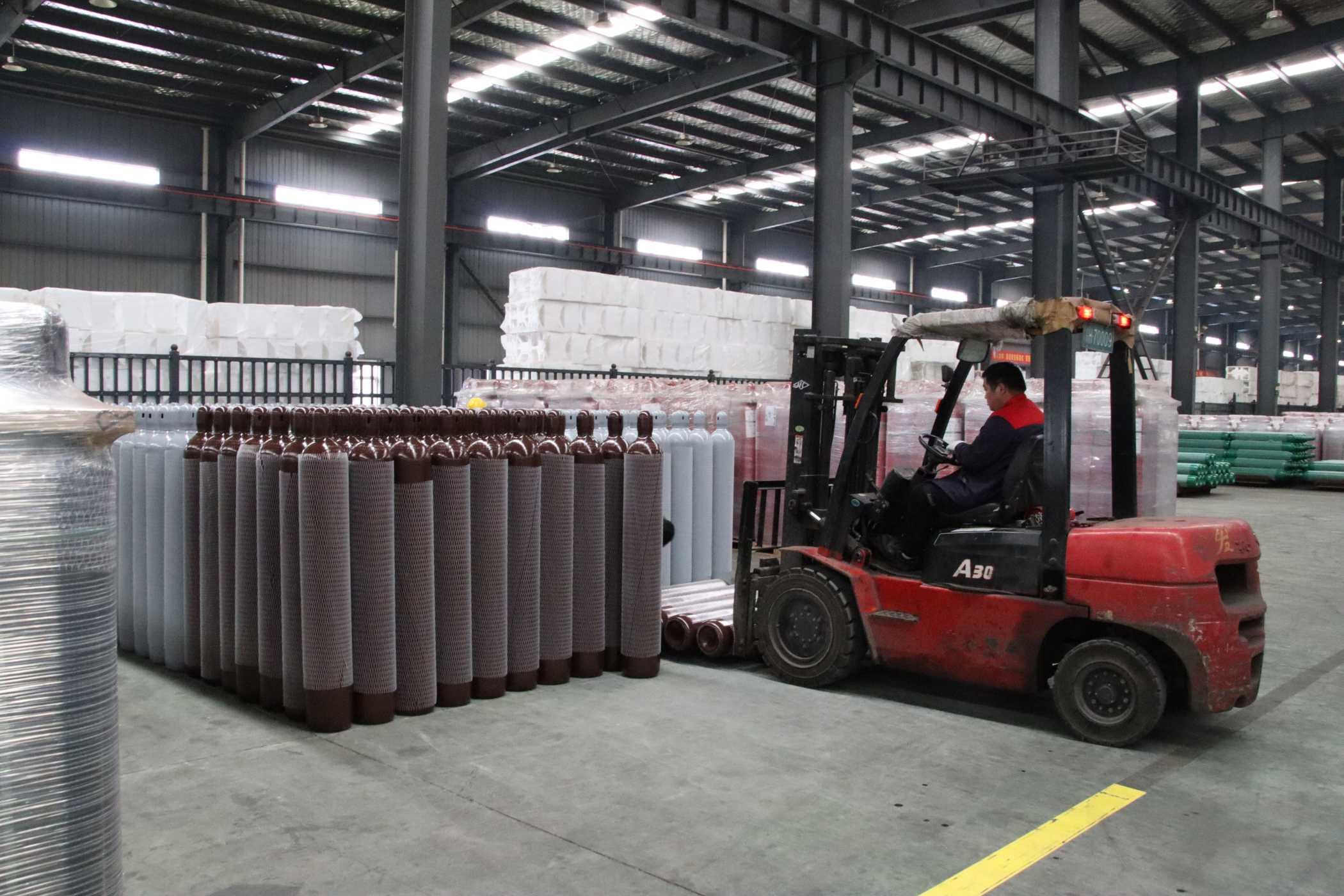 Warmly celebrate the successful export of seamless cylinders to Argentina